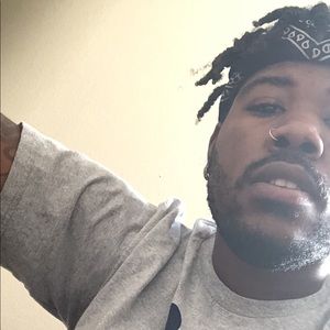 Meet your Posher, Devante